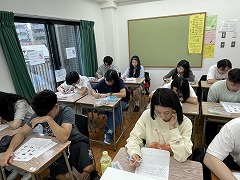 2025年10月期入学レベルチェックテストの様子