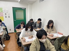 2026年4月期入学レベルチェックテストの様子